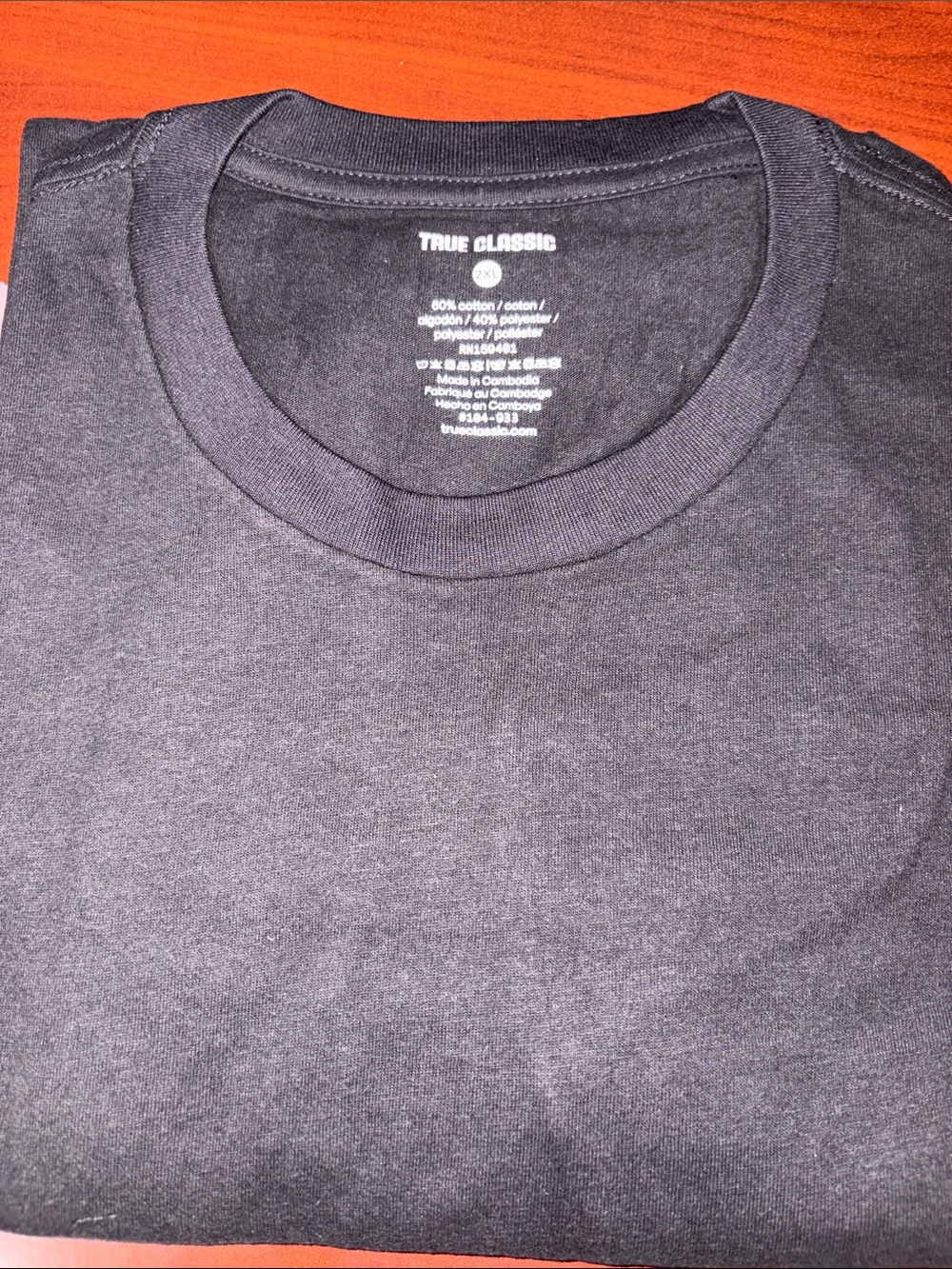TRUE CLASSIC black t-shirt. New in bag - Picture 4 of 4